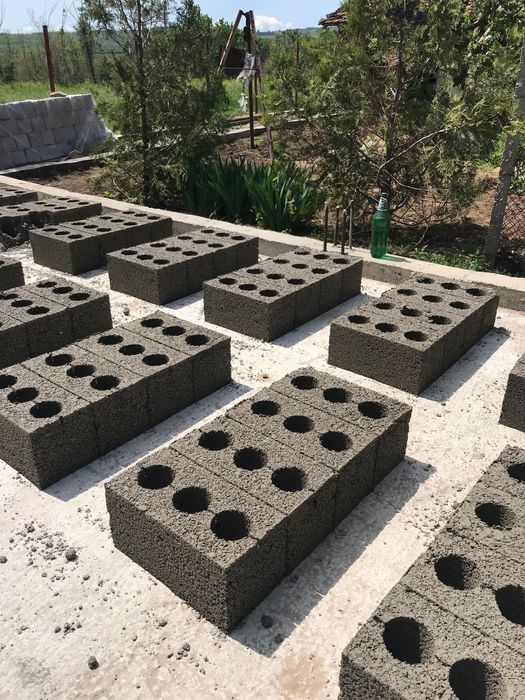 Машина за правене на тухли