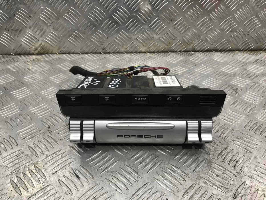 Панел климатроник Porsche Cayenne 2004г.