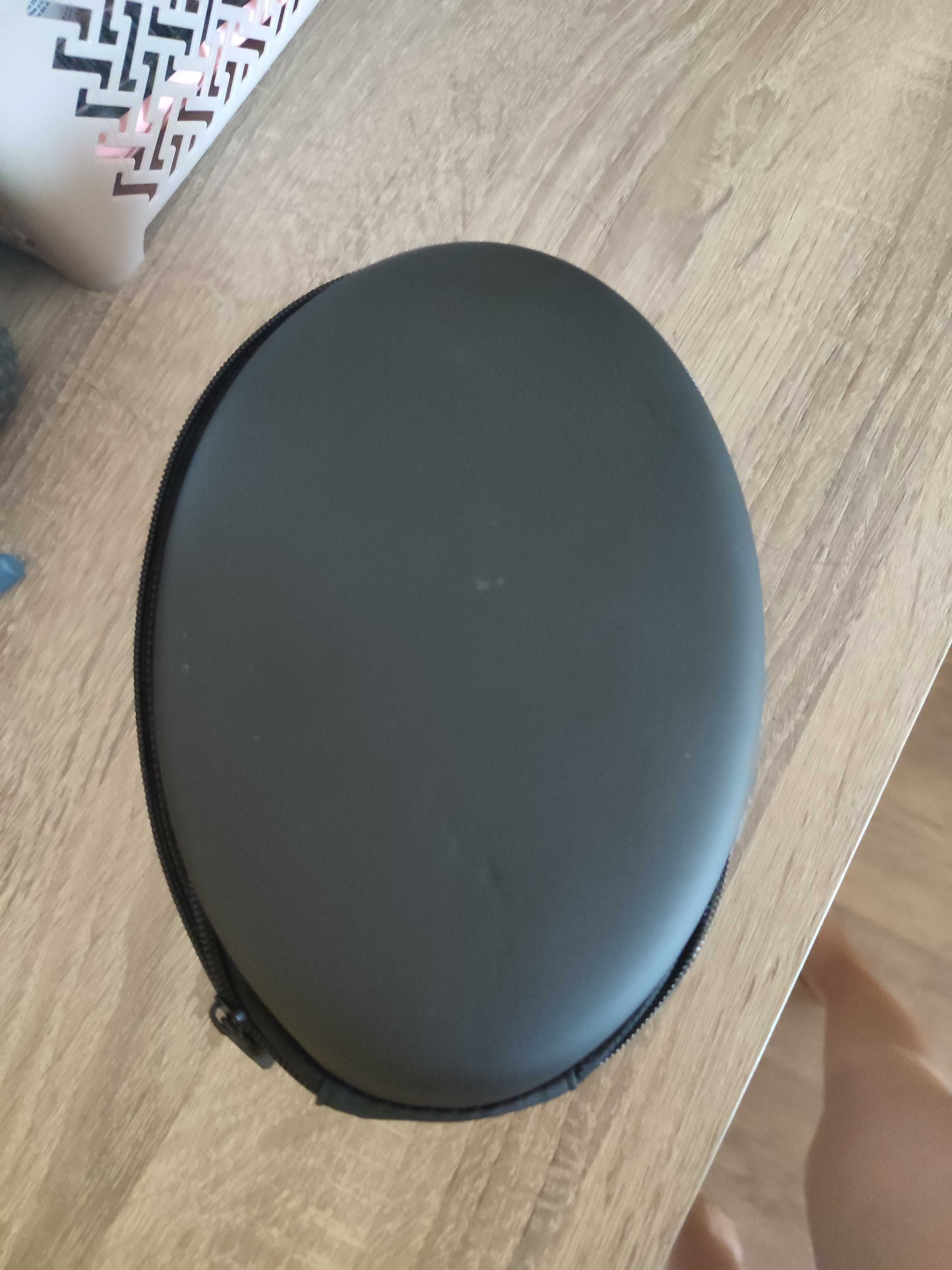Чисто нов калъф за слушалки EVA OVAL