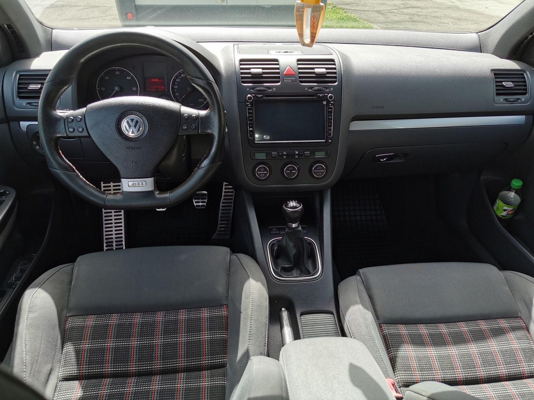 VW Golf V 1.9-TDI GTD