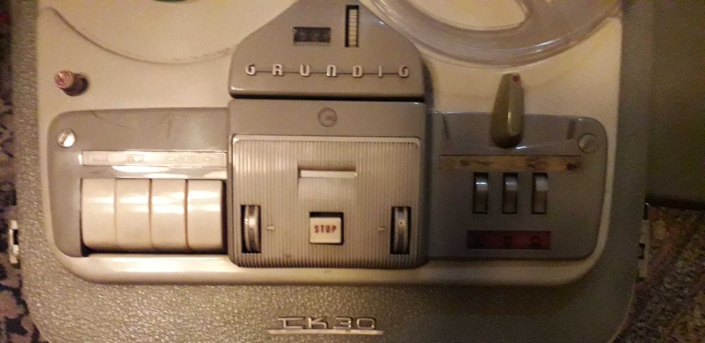 Магнетофон Грундиг 1950 година
