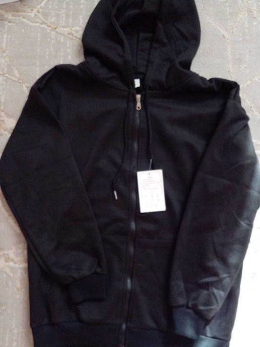 Продам толстовку