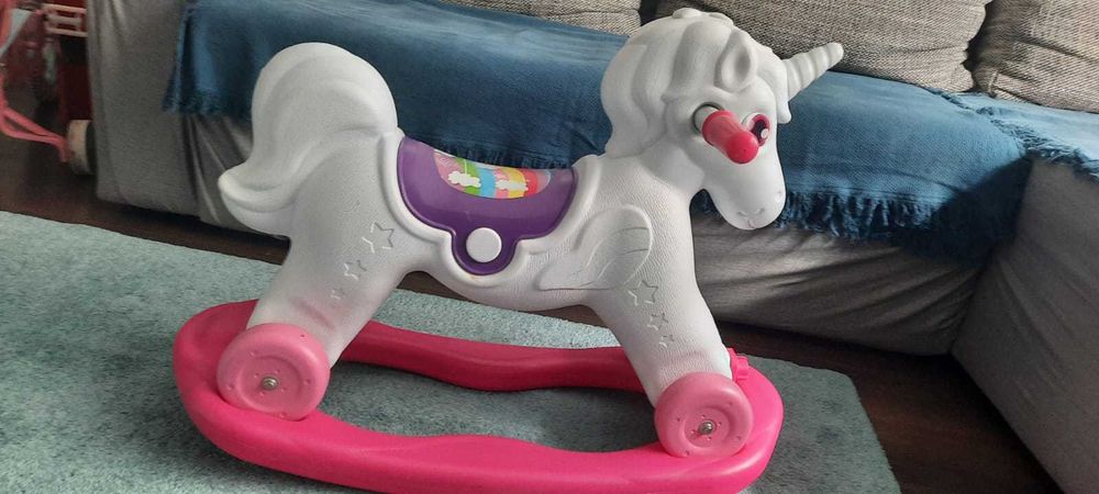 Unicorn 2 in 1: balansoar si roți