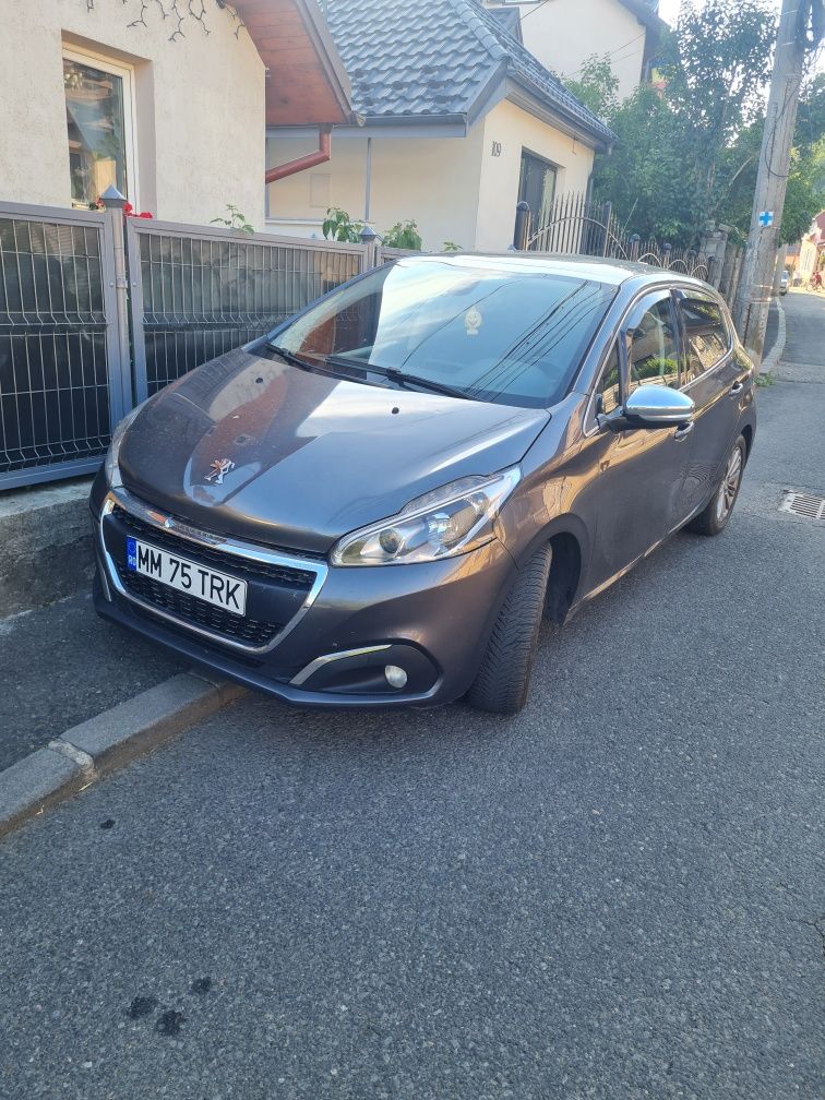 Vand Peugeot 208 diesel 2018
