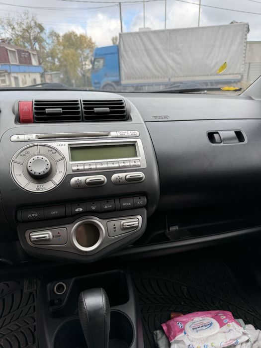 Honda Jazz 2006 1.4 Automatic