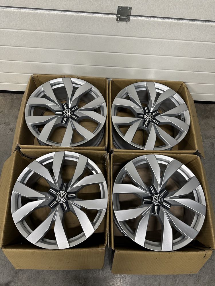 Jante NOI 20 ORIGINALE VW Touareg III R-Line CR Montero Audi Q7