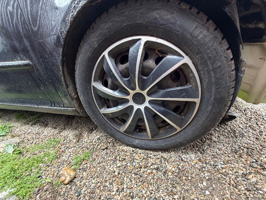Jante VW cu anvelope de iarna 205 55 16 5x112
