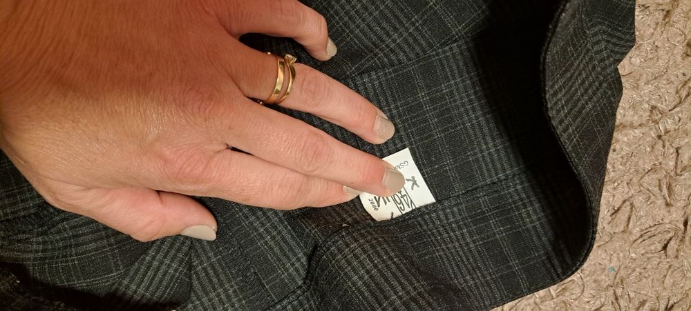 Рокля за поводиРокля р.46  15лв обичана 2 пъти по повод