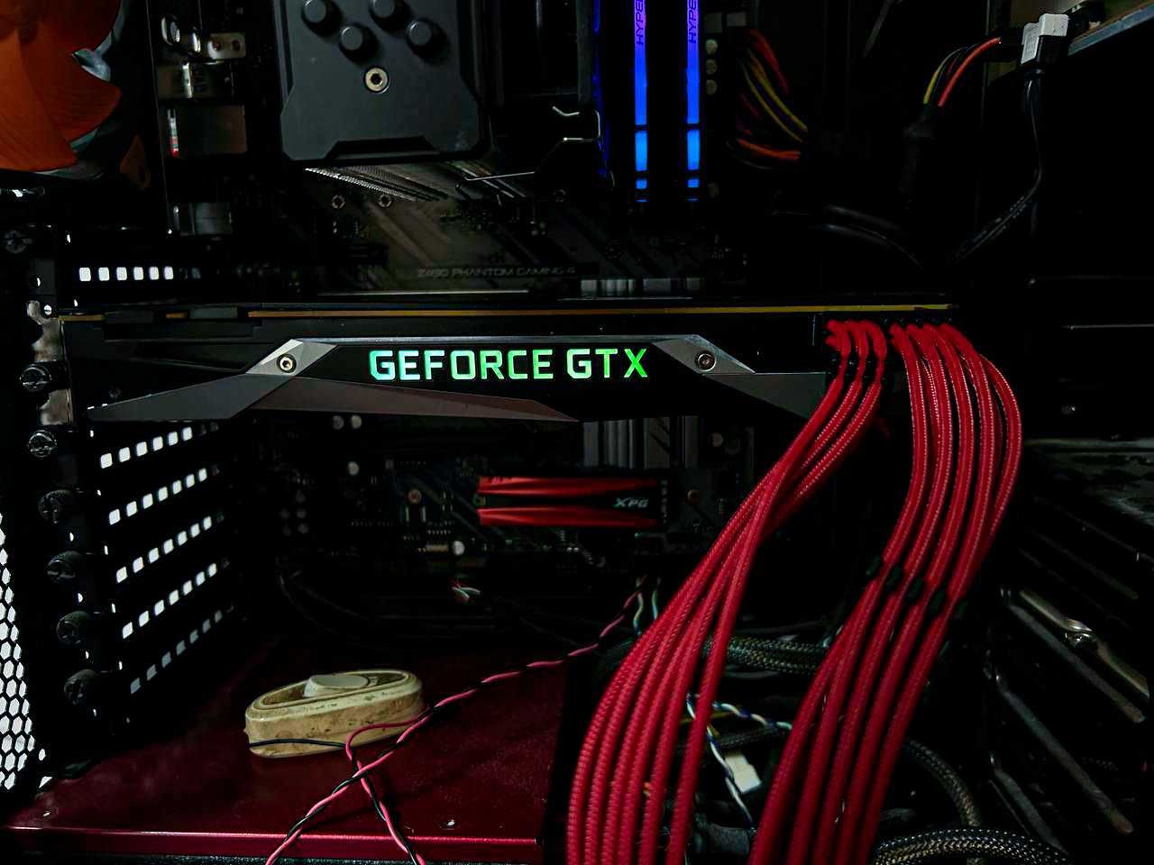 Продам Видеокарту 1080 TI FOUNDERS EDITION