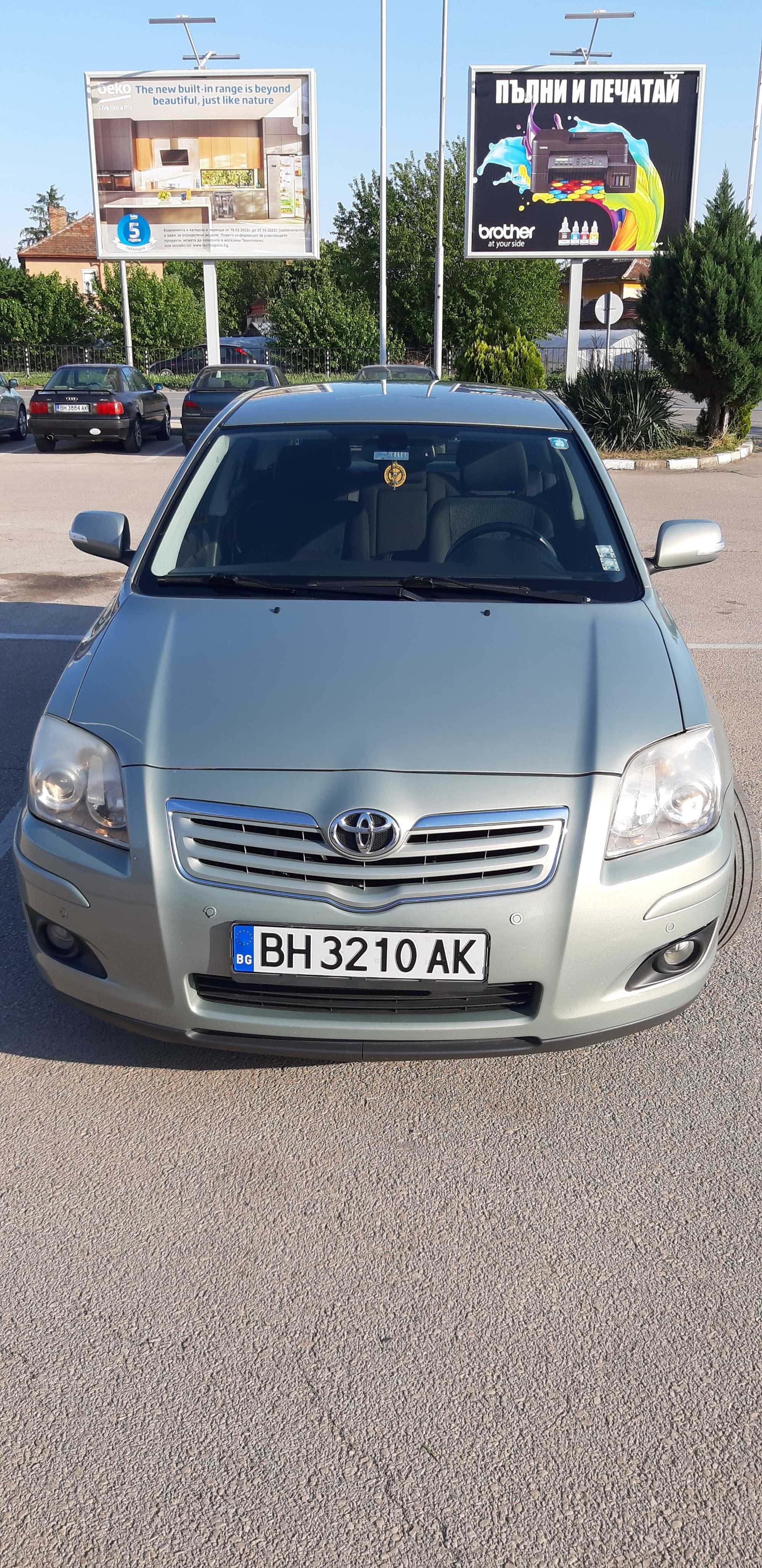 Продавам ТОЙОТА АВЕНСИС-2,2D4D-2007г.