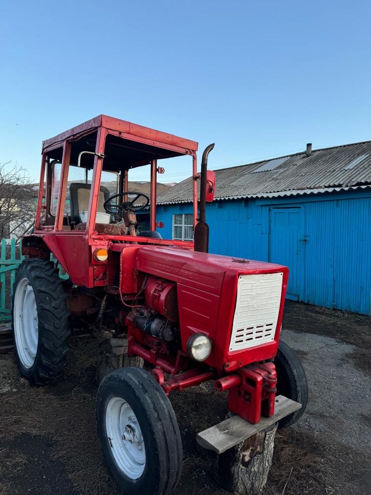 Продам Трактор т-25.