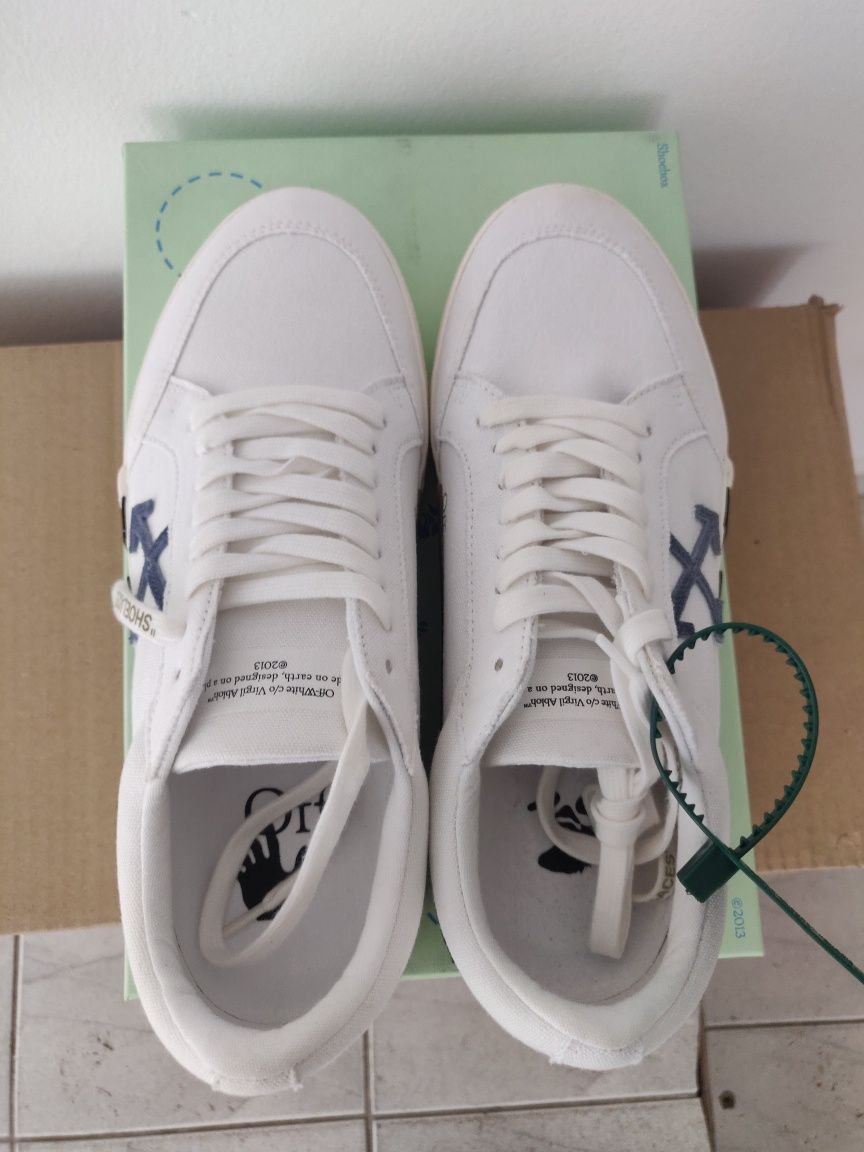 Off White Vulc Low номер 43-44