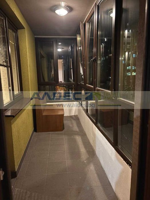 Дава се под наем Двустаен апартамент в София, Стрелбище - 74 кв.м за 598.23 € - Снимка #3