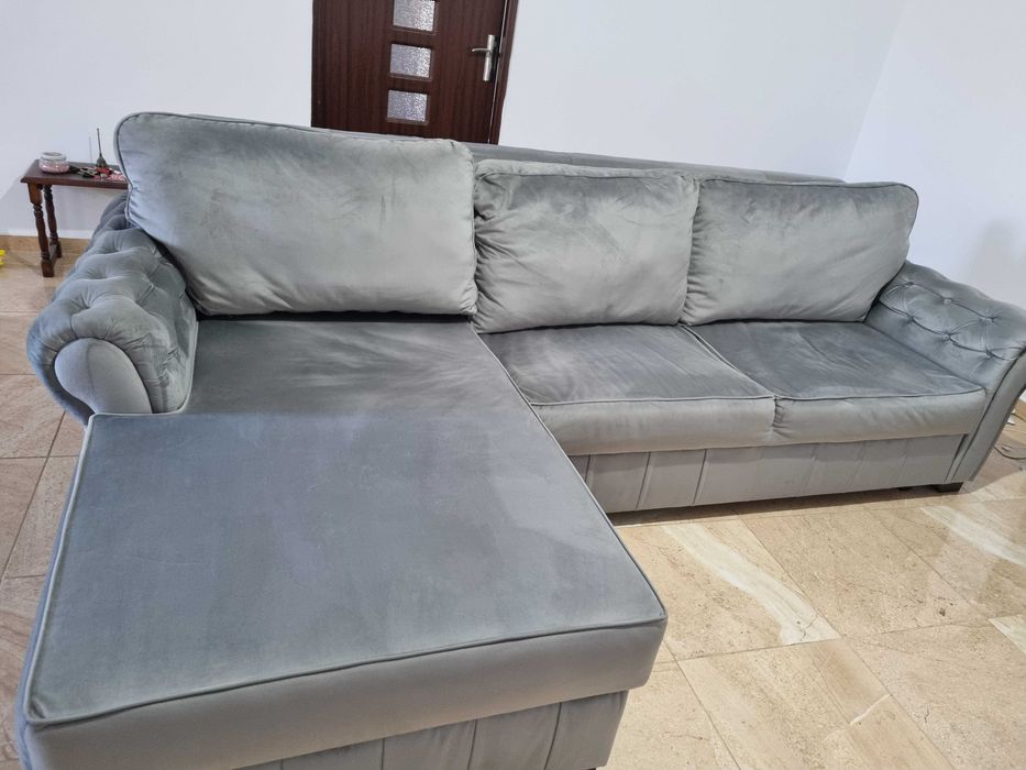 Coltar extensibil 282 cm lungime 172 cm latime stare foarte buna