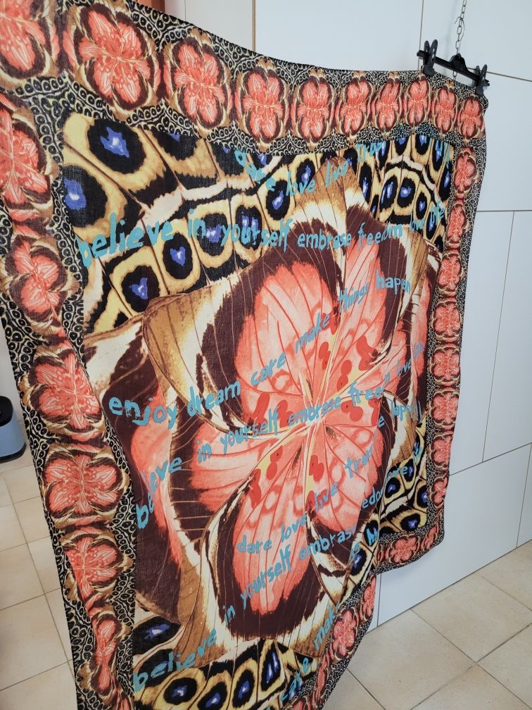Desigual шал /квадрат