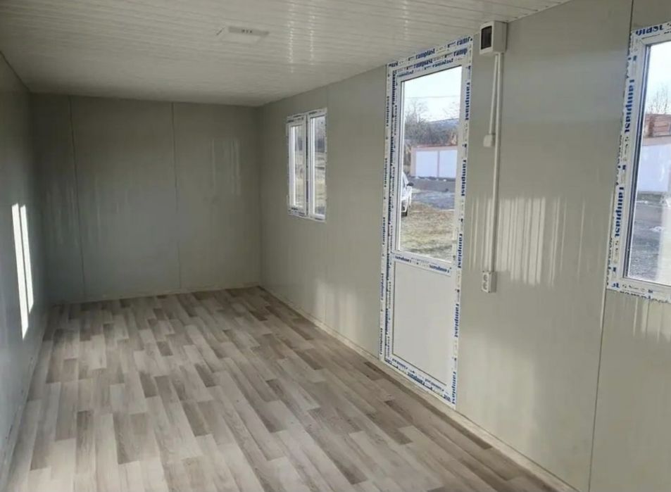 Vând containere modulare diferite dimensiuni