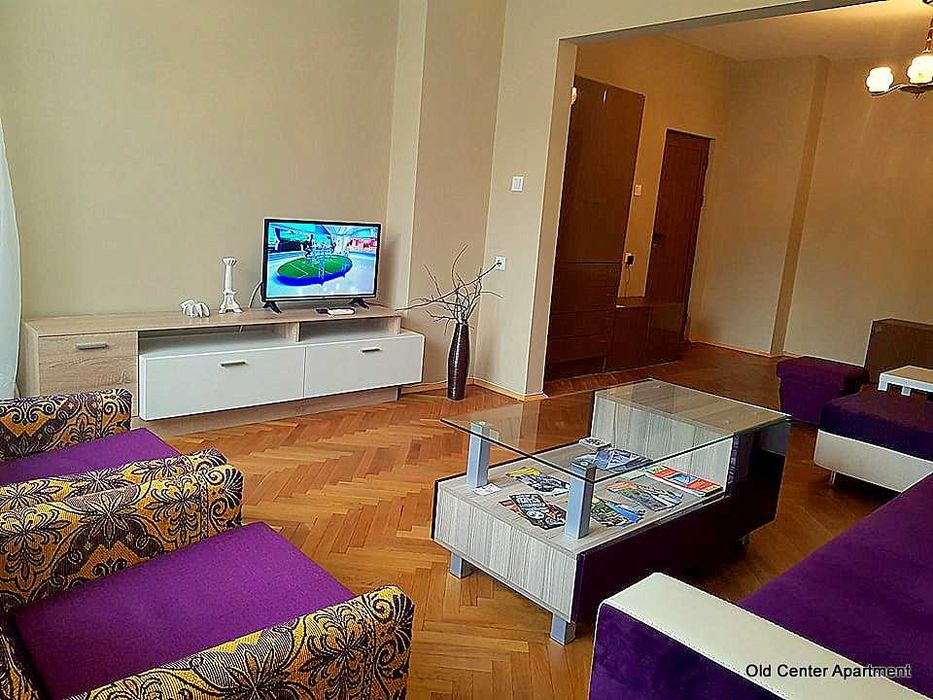 Давам под наем апартамент 90 кв. м., Русе, център