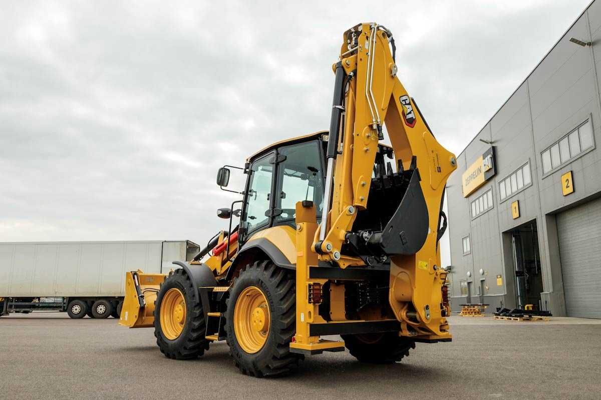 Экскаватор-погрузчик Cat 444