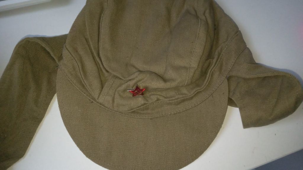 Шлем советский, шапка ушанка, котелок, афганка