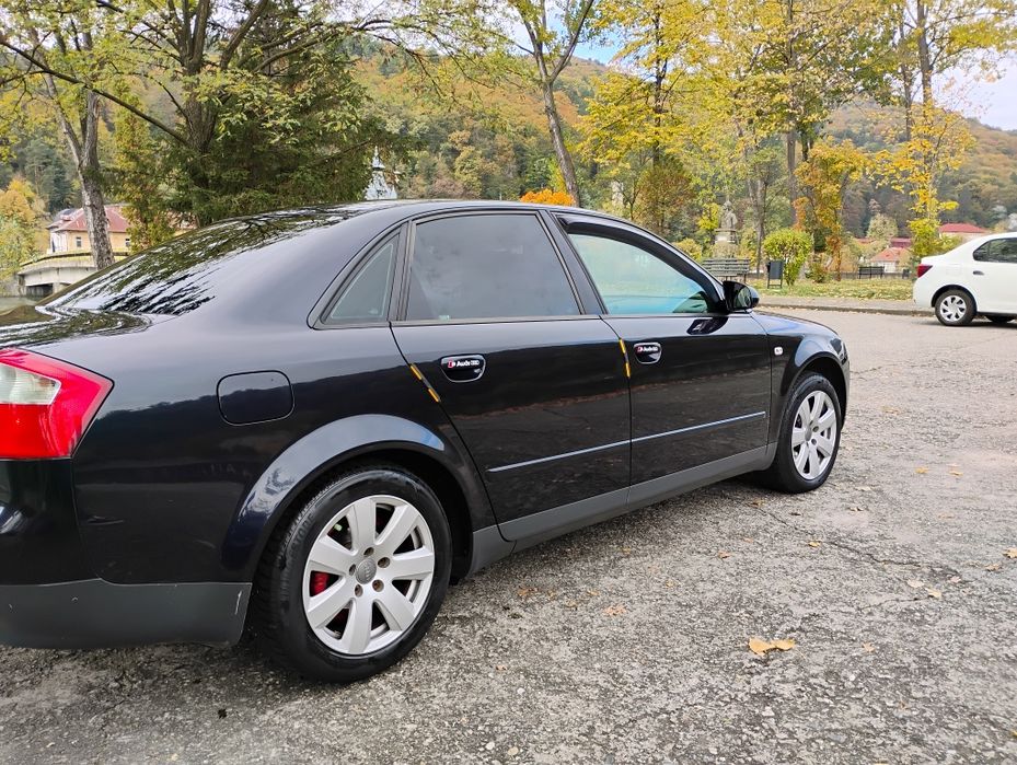 Vând Audi A4 B6 1.6 benzina la prețul de 1800 de euro