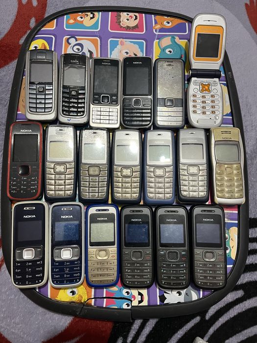 telefoane vechi de colectie
