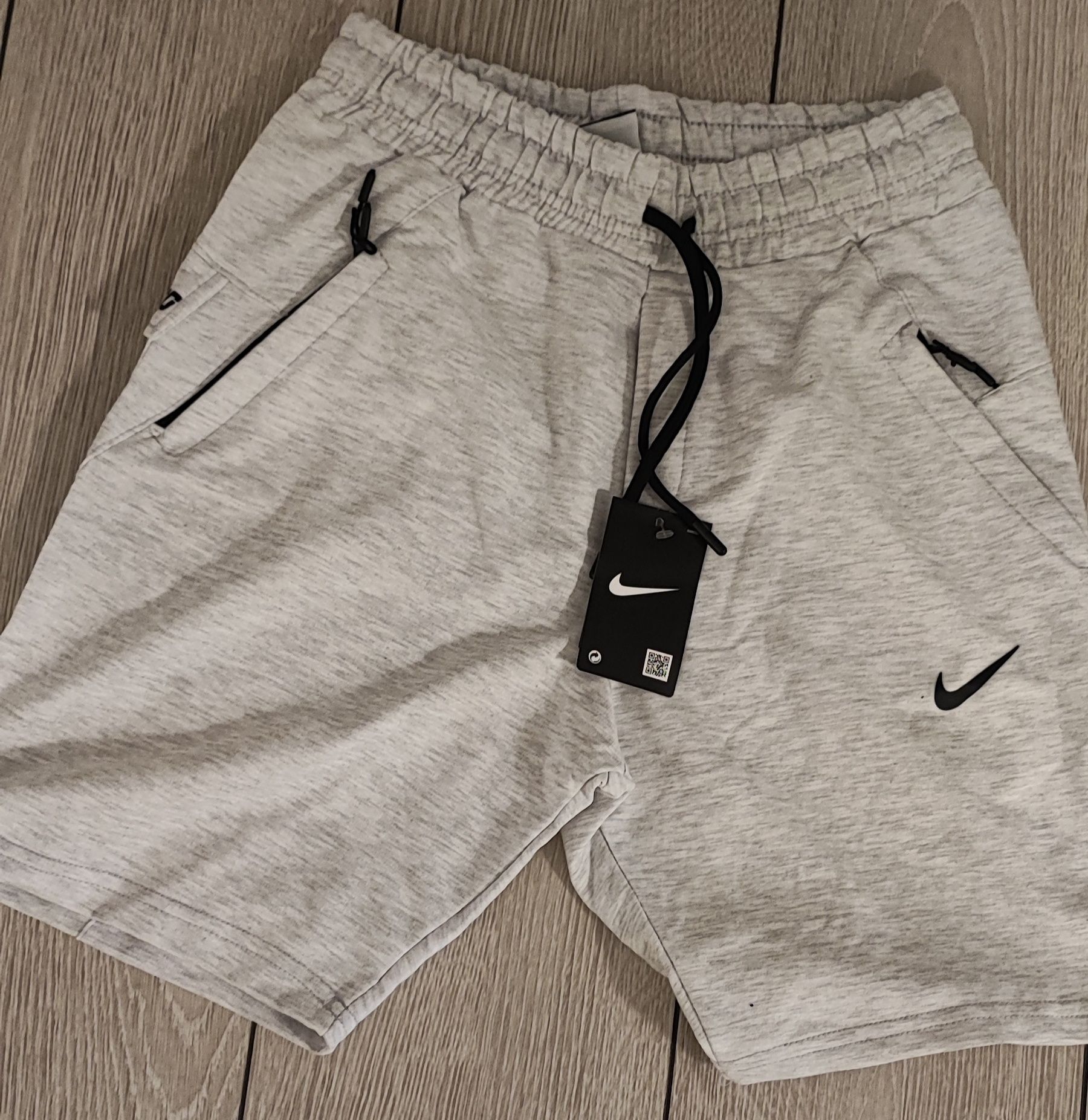 Оригинални мъжки къси панталони Nike Dri-Fit (3 модела)