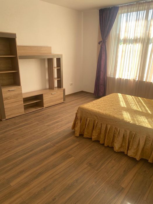 Apartament de inchiriat