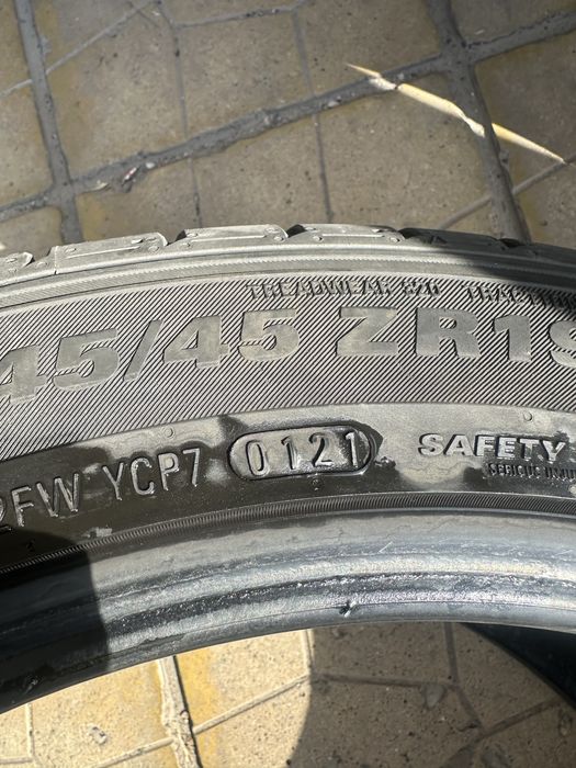 245x45 + 275x40 - 19 Kumho