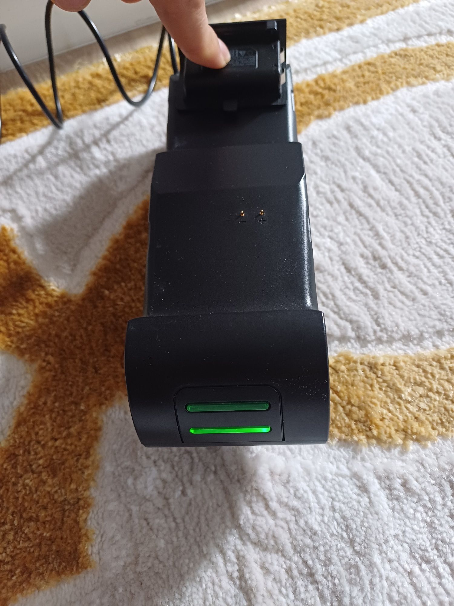 Trust GXT 247, Incarcator controler Xbox One,  duo charging dock