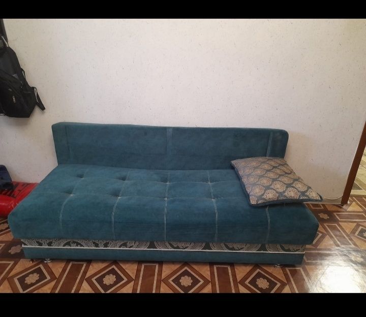 Продам софу срочно