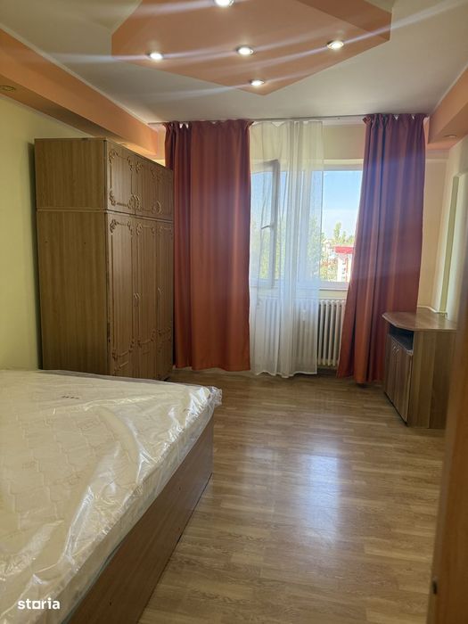 Garsonieră zona (Micro 38 piața)