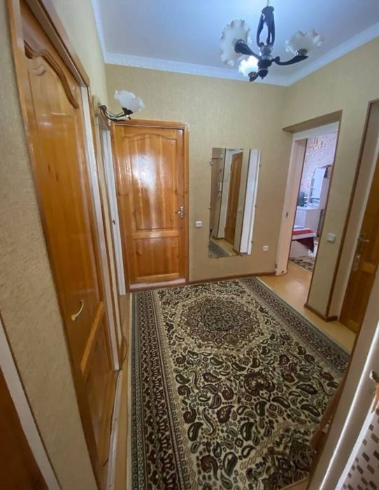 Срочно! Квартира на Шота Руставели 3/4/4 общ пл 78м /77 серия