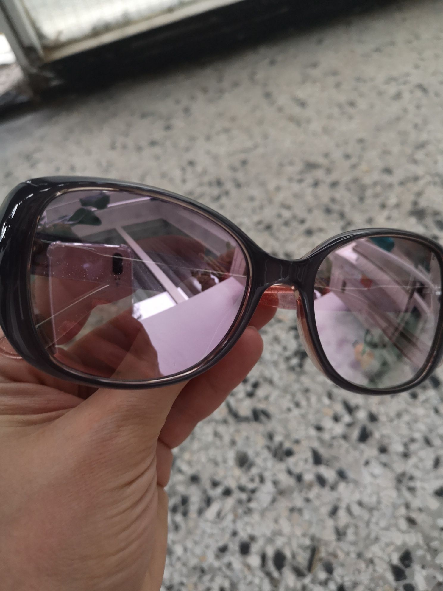 Guess слънчеви очила/Zara/Mango/H&M/Pinko/Patrizia Pepe/Furla