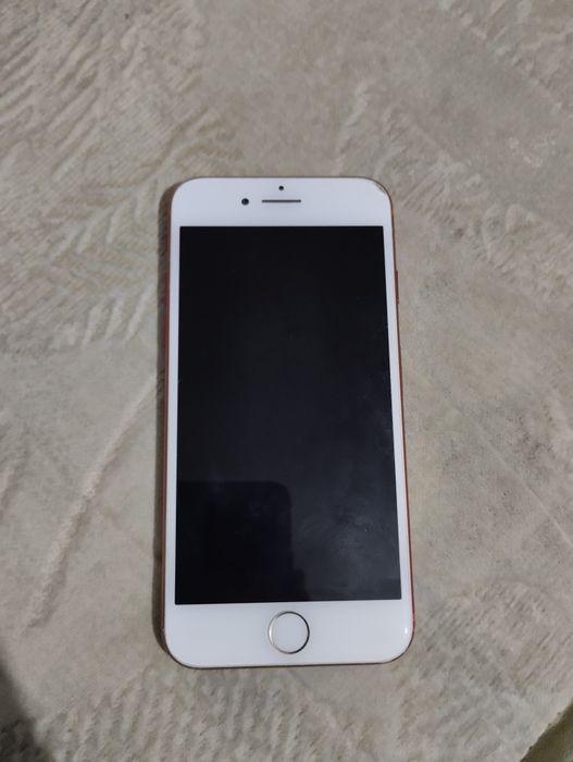 Продам Айфон 8 64