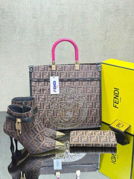 Botine cu toc și geanta set