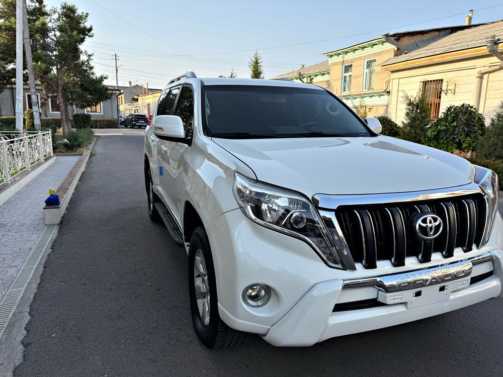 Land Cruiser 150 Prado 2015 Состаяние Идеално