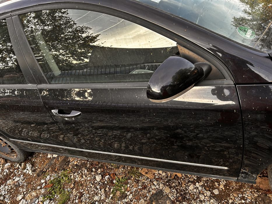 Dezmembrez  skoda octavia 2 si passat b6