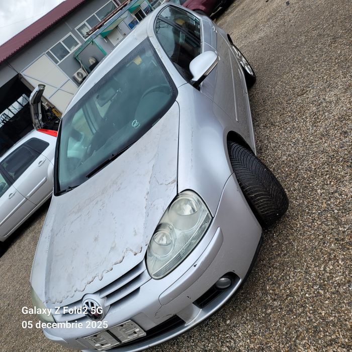 Vw golf 5, euro 4 unic PROP în Italia manual  140  cai