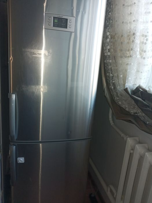 Продаётся холодилник