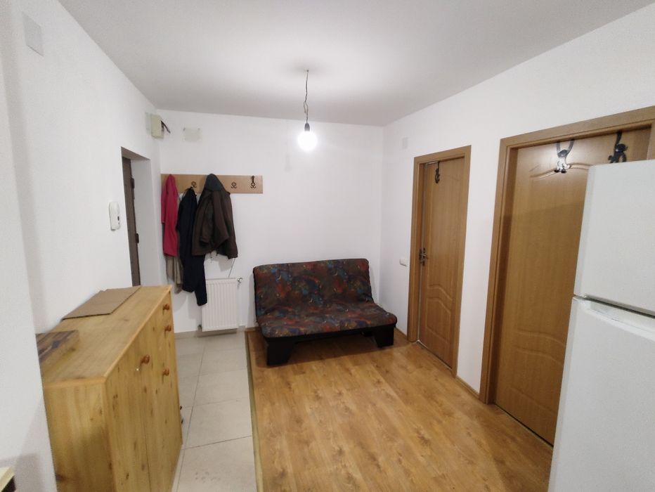 Dau in chirie apartament 1 camera 40 mp+balcon inchis,parcare Florilor