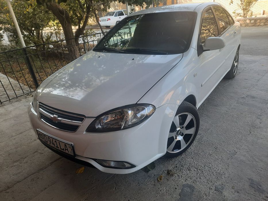 Жентра срочна сотилади 2015 йил