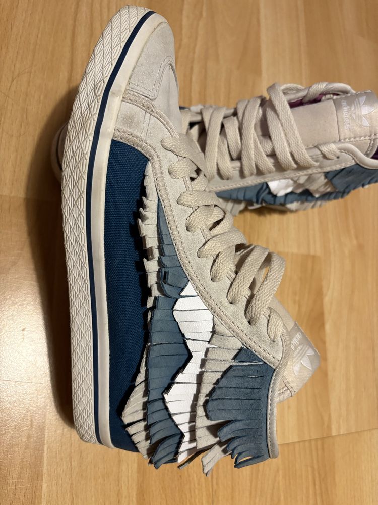 Маратонки Adidas