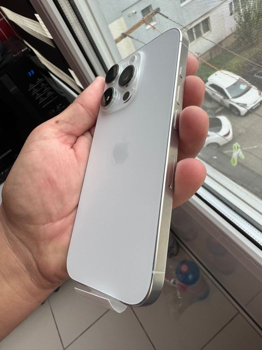 Iphone 16 PRO alb 128gb NOU(neactivat)