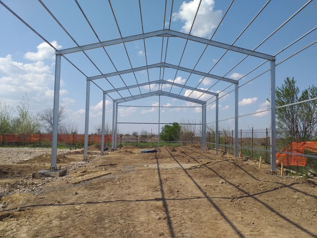 Structuri metalice și hale complete, case modulare, containere