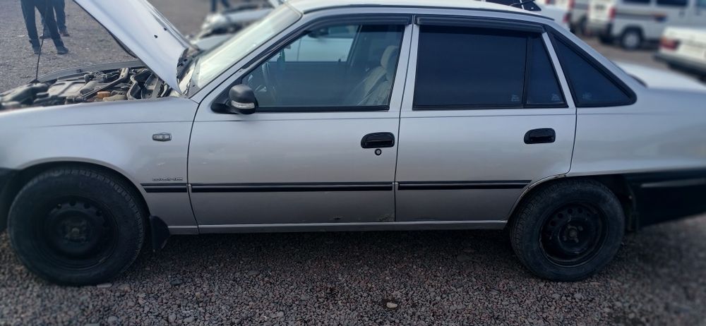 Nexia1 2004 yil holati yaxshi