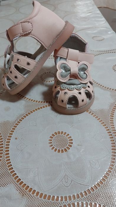 Продам детские сандалии!