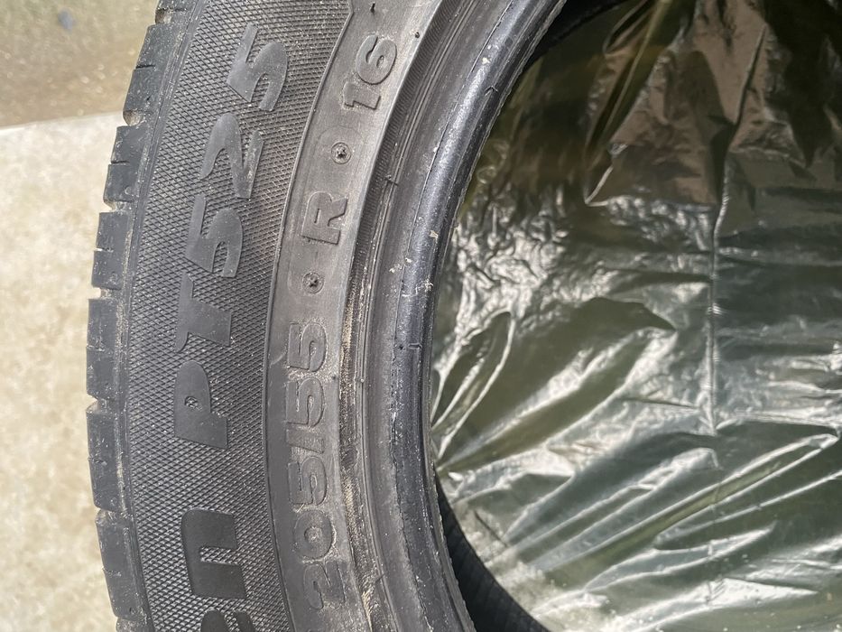 Vând 4 cauciucuri de vară