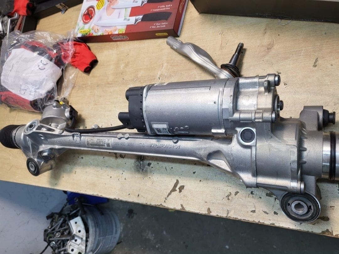 caseta de directie, pentru Porsche Panamera 971 cod 971423051DT