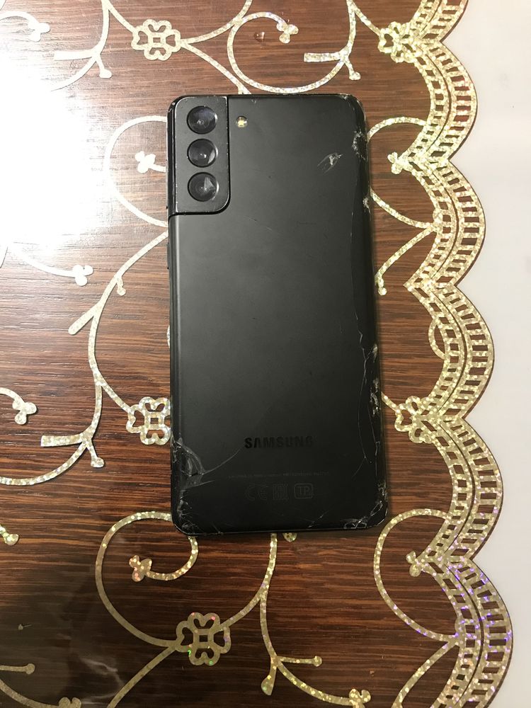 Samsung S21+Самсунк С21+