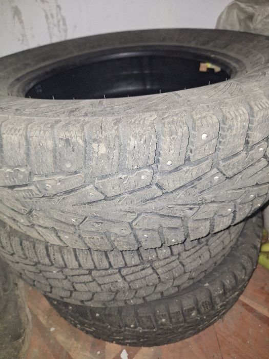Продам шины зимные